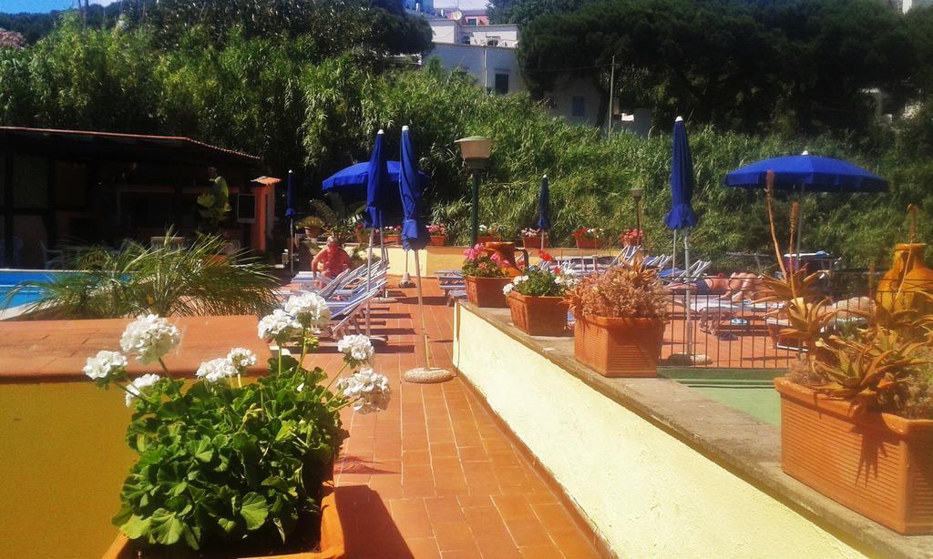 Hotel Maremonti Forio  Bagian luar foto