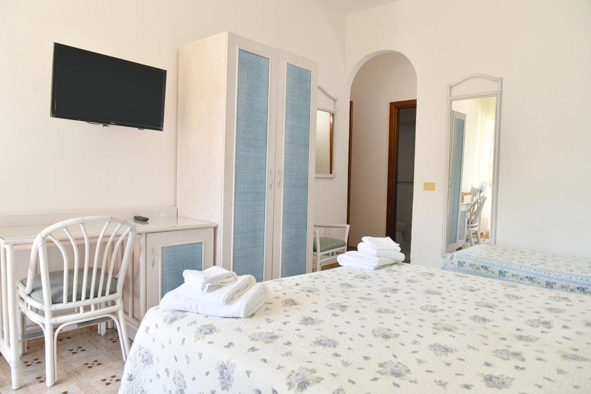 Hotel Maremonti Forio  Ruang foto